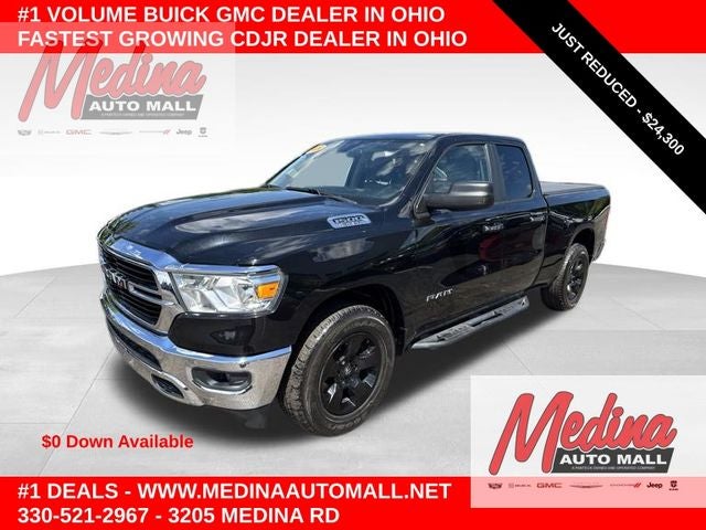 2020 RAM 1500 Big Horn/Lone Star in Diamond Black Crystal Pearlcoat — front three-quarter view