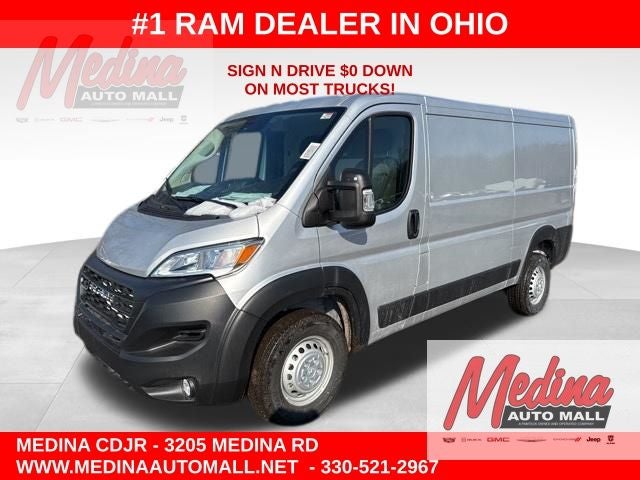 2026 RAM ProMaster 1500 Low Roof in Bright Silver Metallic Clear-Coat Exterior Paint — front three-quarter view
