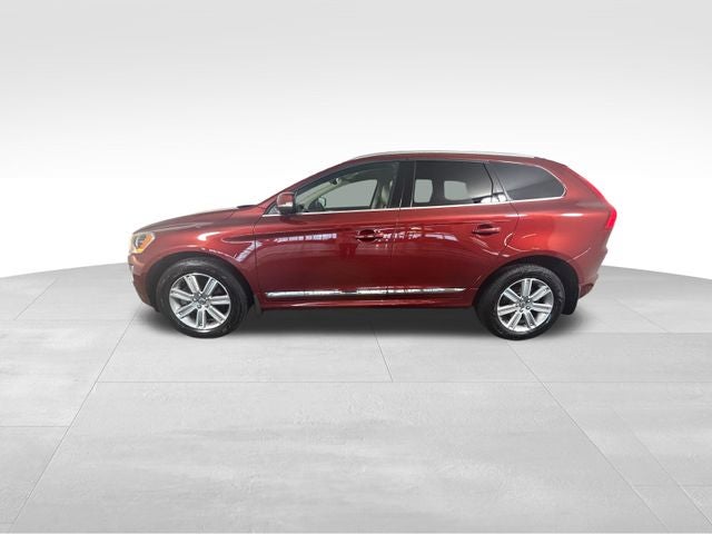 2016 Volvo XC60 — side profile view